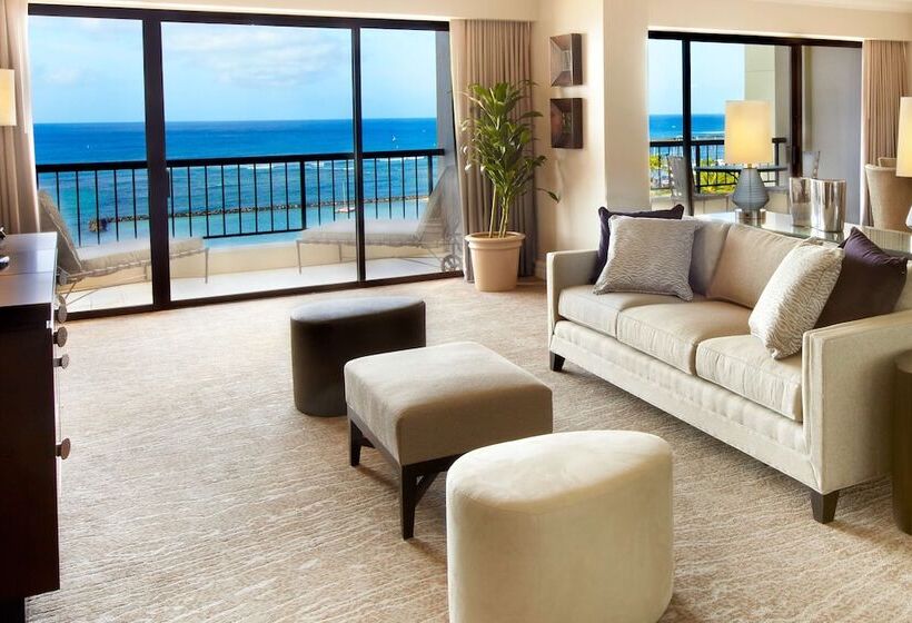 סוויטה, Hilton Hawaiian Village Waikiki Beach Resort