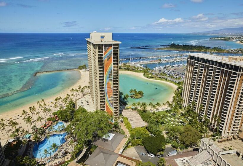 주니어 스위트, Hilton Hawaiian Village Waikiki Beach Resort