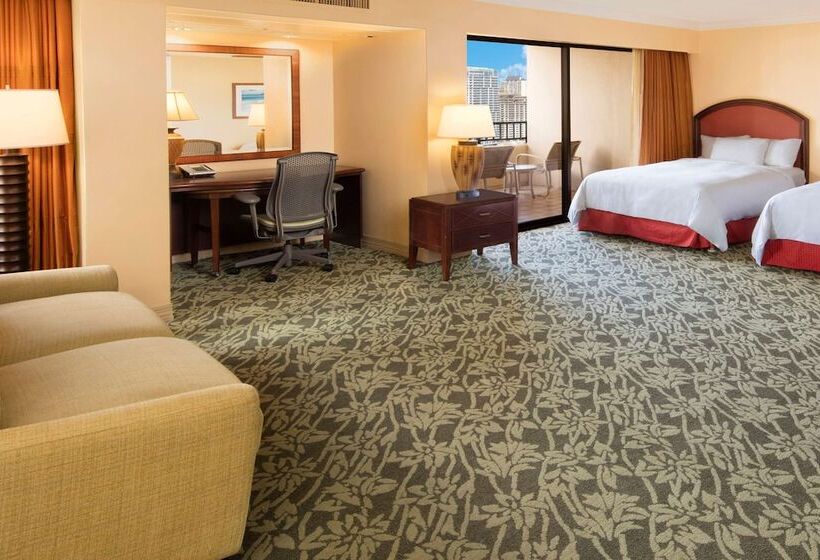 סוויטת ג'וניור, Hilton Hawaiian Village Waikiki Beach Resort