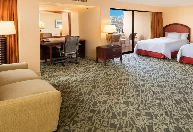 سوییت جونیور, Hilton Hawaiian Village Waikiki Beach Resort
