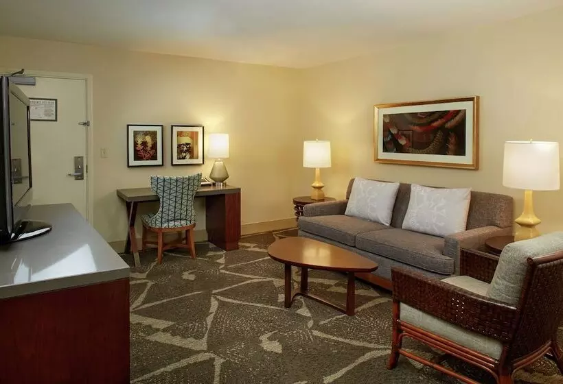 سوئیت جونیور برای معلولان, Hilton Hawaiian Village Waikiki Beach Resort