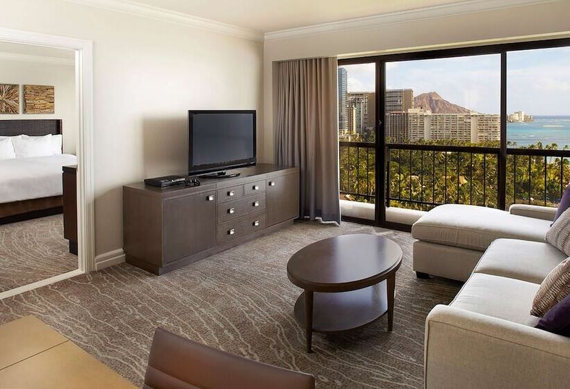סוויטה, Hilton Hawaiian Village Waikiki Beach Resort