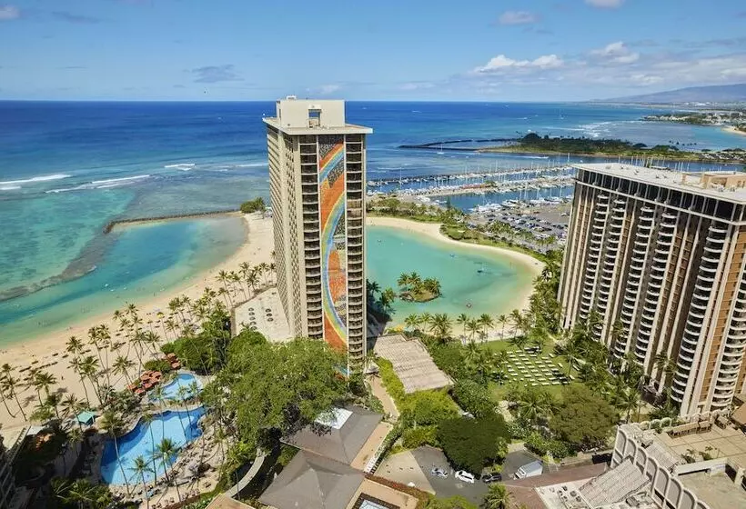 سوییت جونیور با چشمانداز دریا, Hilton Hawaiian Village Waikiki Beach Resort