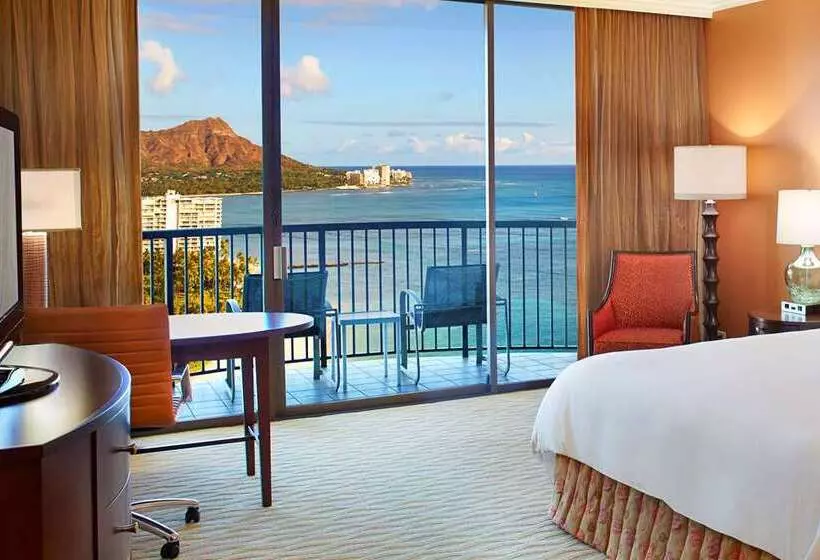 اتاق استاندارد با چشمانداز دریا, Hilton Hawaiian Village Waikiki Beach Resort