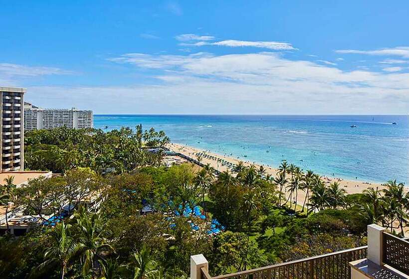 סוויטת ג'וניור, Hilton Hawaiian Village Waikiki Beach Resort