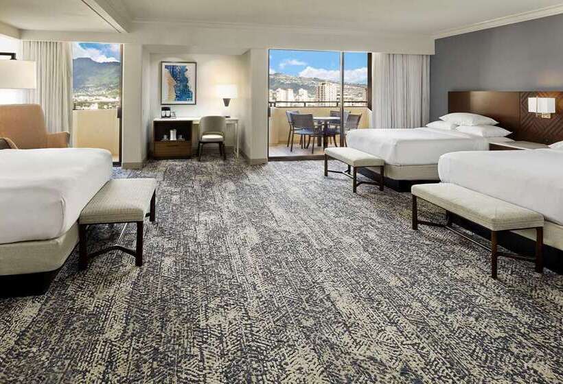 חדר משפחתי, Hilton Hawaiian Village Waikiki Beach Resort