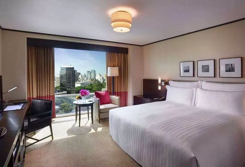 سوئیت با تخت بزرگ, Hilton Hawaiian Village Waikiki Beach Resort