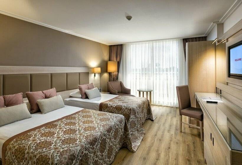 اتاق استاندارد, Miracle Resort