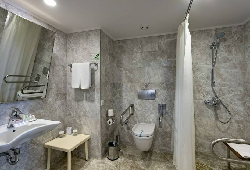 اتاق استاندارد, Miracle Resort