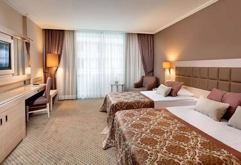 اتاق استاندارد, Miracle Resort