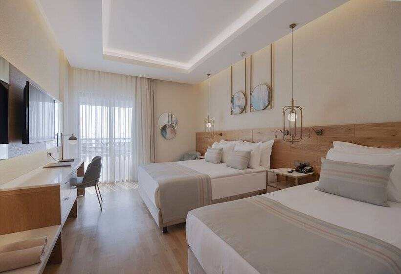 اتاق سوپریور با چشم‌انداز دریا, Miramare Beach Hotel   Ultra All Inclusive