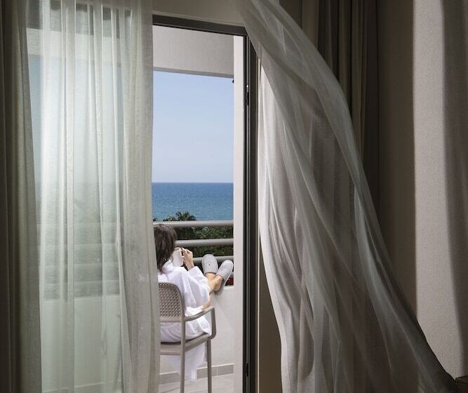 سوییت, Miramare Beach Hotel Ultra All Inclusive