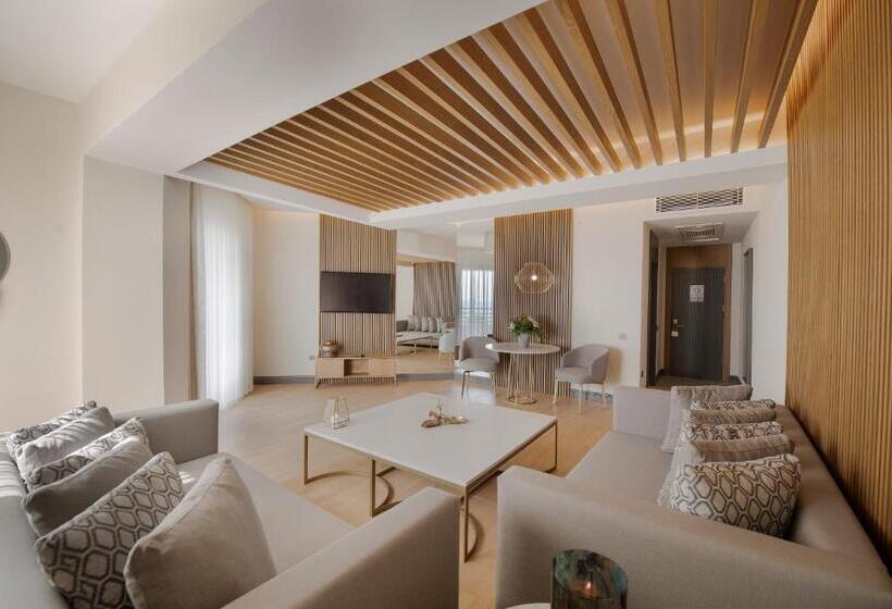 سوییت, Miramare Beach Hotel Ultra All Inclusive