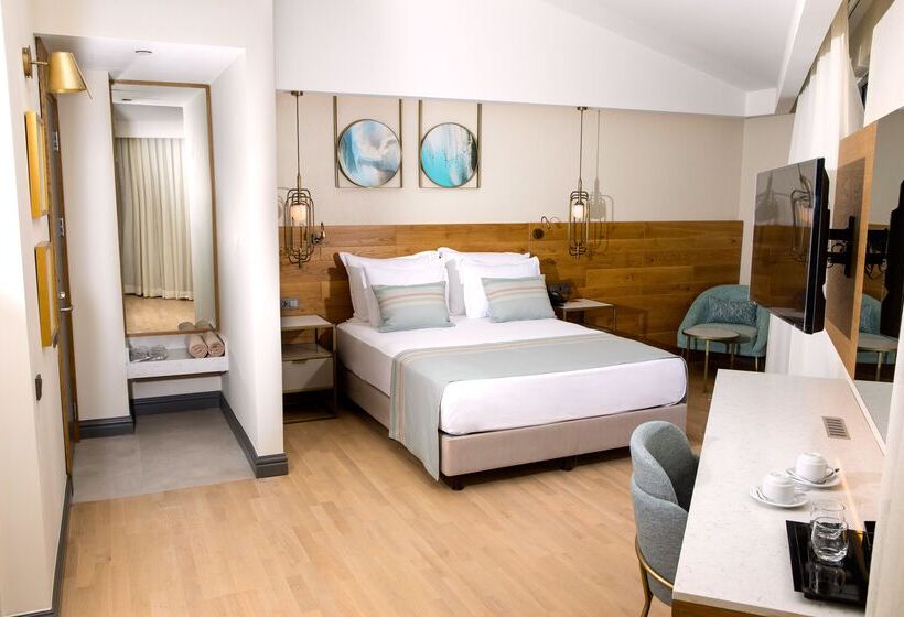 اتاق لوکس با تراس, Miramare Beach Hotel Ultra All Inclusive