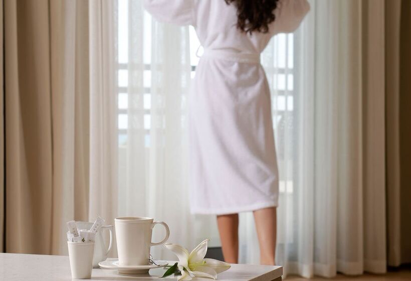 سوییت, Miramare Beach Hotel Ultra All Inclusive