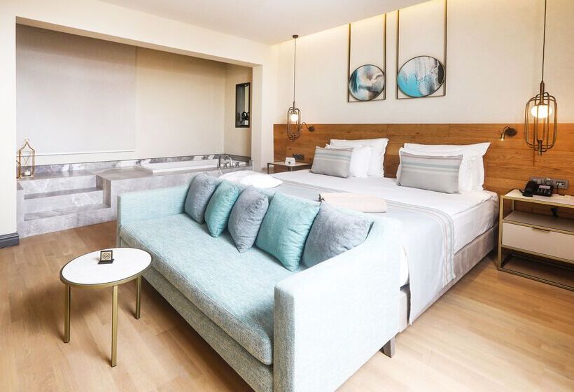 سوییت, Miramare Beach Hotel Ultra All Inclusive