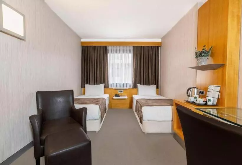 غرفة قياسية, Point Hotel Taksim