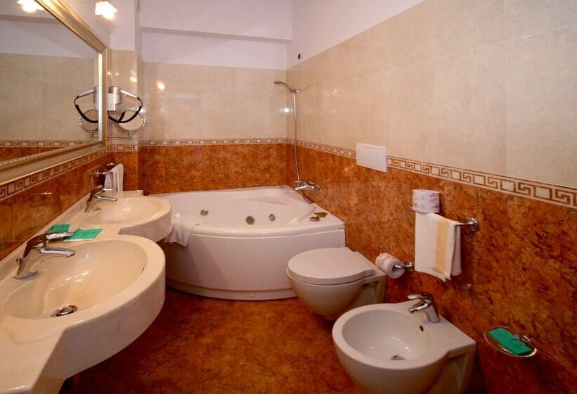 غرفة قياسية ثلاثية, Santa Lucia Le Sabbie D'oro