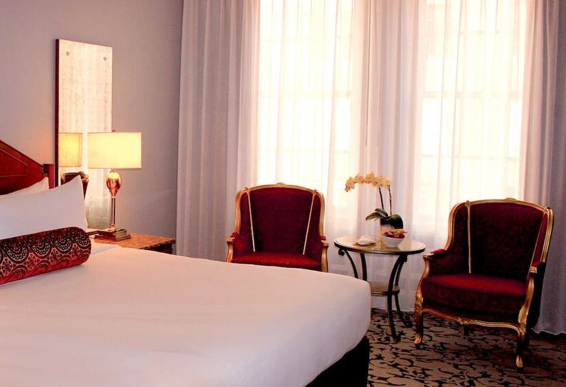 غرفة ديلوكس, The Biltmore Los Angeles