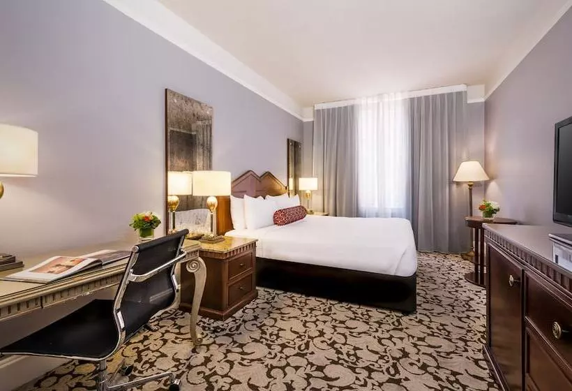 اتاق اجرایی, The Biltmore Los Angeles