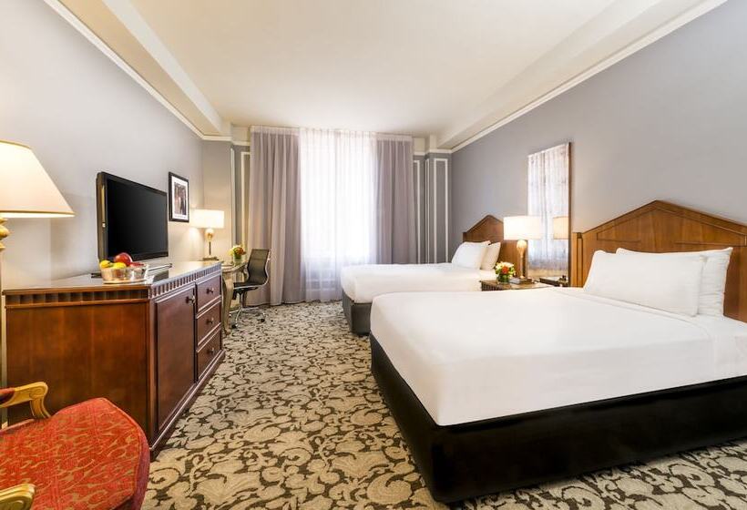 חדר אקזקיוטיב, The Biltmore Los Angeles