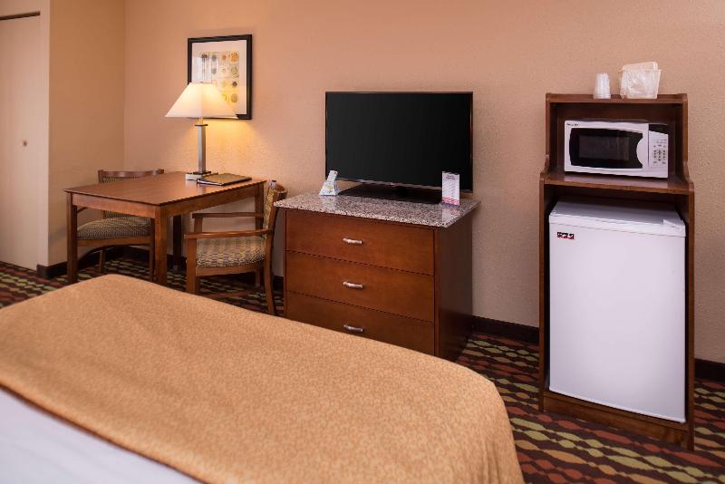 اتاق کلاب, The Biltmore Los Angeles