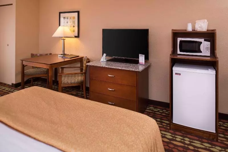 اتاق کلاب, The Biltmore Los Angeles