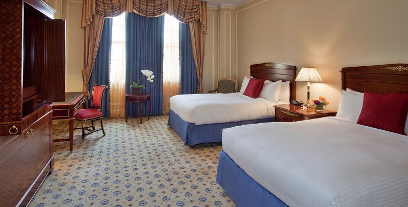 اتاق کلاب, The Biltmore Los Angeles
