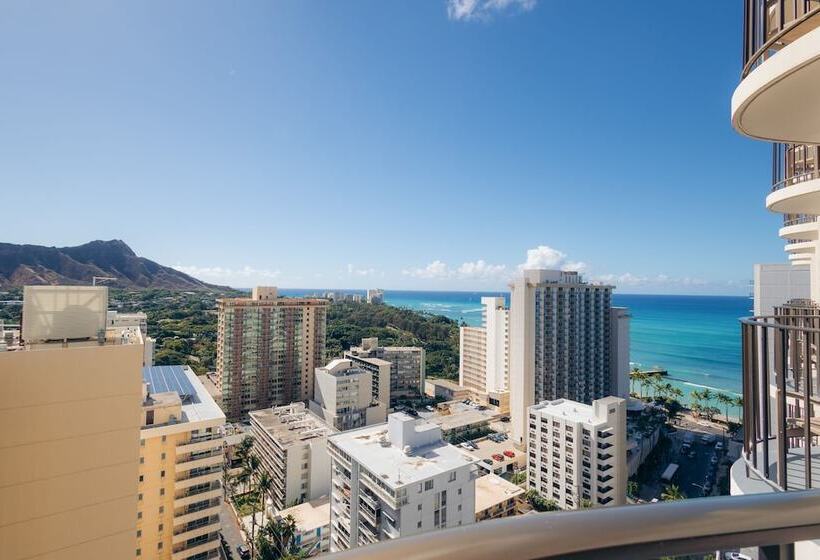 스탠다드 룸 더블 침대 바다 전망, Waikiki Beach Marriott Resort & Spa