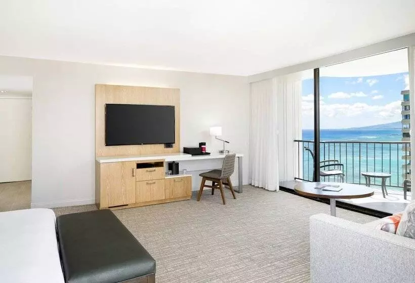 オーシャンビュージュニアスイート, Waikiki Beach Marriott Resort & Spa