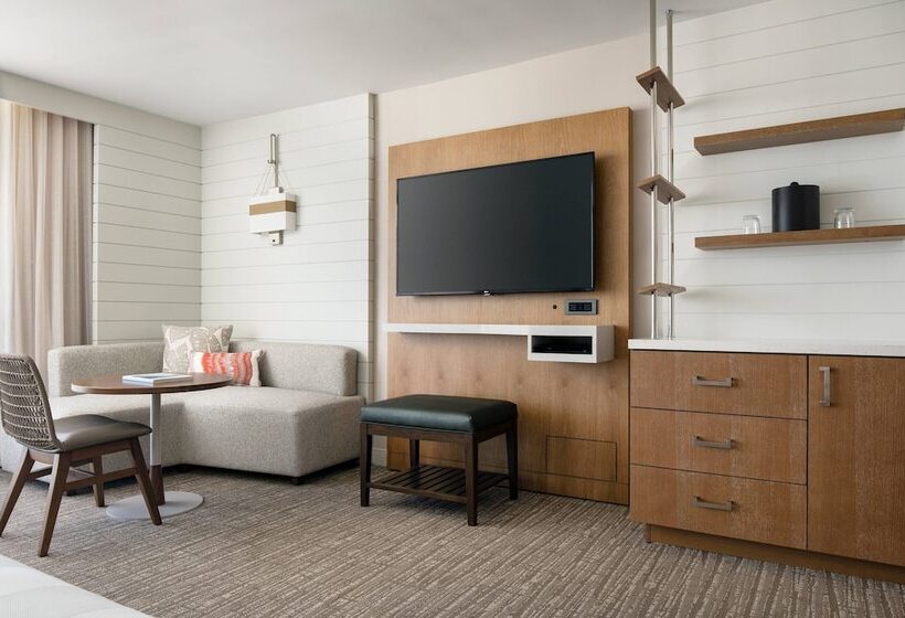 스탠다드 룸 더블 침대 2개, Waikiki Beach Marriott Resort & Spa