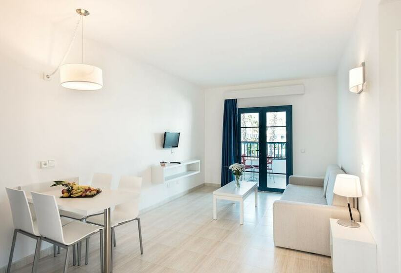 标准间, Thb Tropical Island