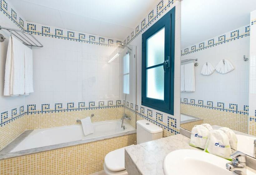 标准间, Thb Tropical Island