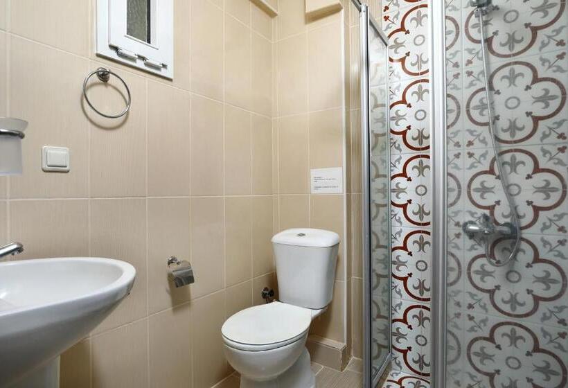 Семейный Номер, Summer Garden Suites Beach