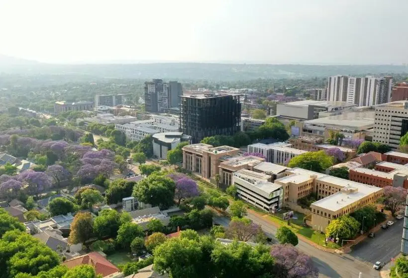 キングサイズベッドのスタンダードルーム, Hyde Johannesburg Rosebank