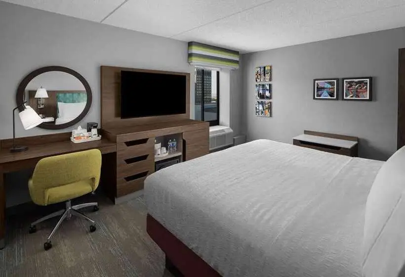 キングサイズベッドのスタンダードルーム, Hampton By Hilton Olsztyn