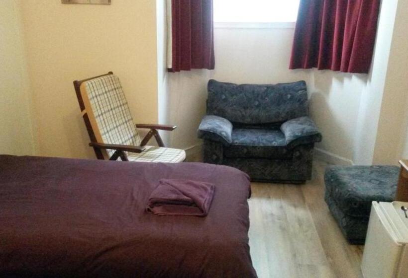 غرفة قياسية حمام مشترك, Station View Guest House