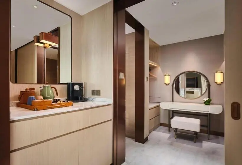 Deluxe-studio, Intercontinental Chongqing Raffles City By Ihg