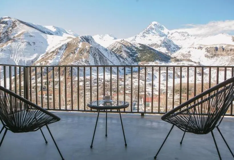 اتاق استاندارد با تخت بزرگ, Intourist Kazbegi
