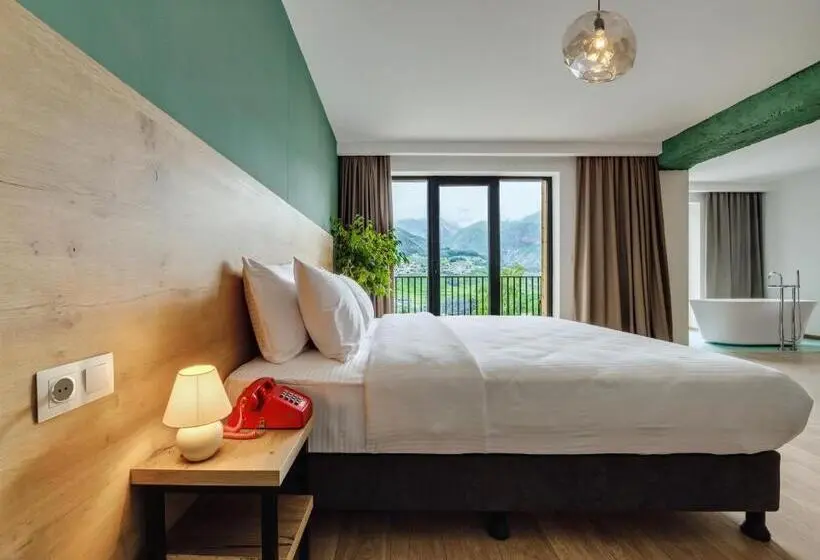 اتاق استاندارد با تخت بزرگ, Intourist Kazbegi