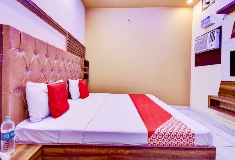 חדר סטנדרט, Oyo 72793  Sarovar