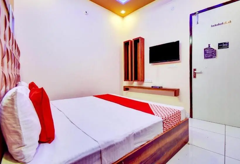 Basic Yhden Hengen Huone, Oyo 72793  Sarovar