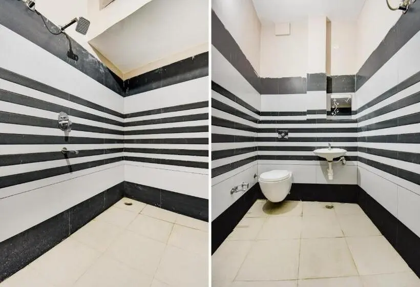 Basic Yhden Hengen Huone, Oyo 72793  Sarovar