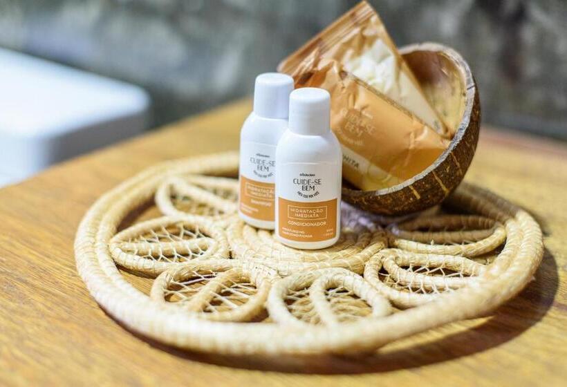 جناح عائلي, Vila Aty Lodge