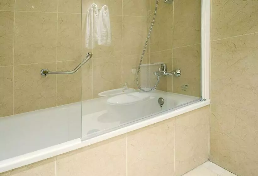 آپارتمان 1 خوابه با چشمانداز استخر, Fuengirola Beach Apartamentos Turisticos