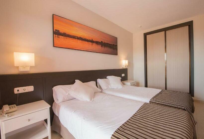 带露台的套间, Fuengirola Beach Apartamentos Turisticos