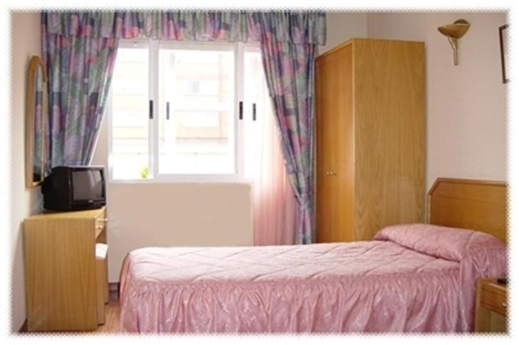 اتاق استاندارد, Hostal Arlanzón