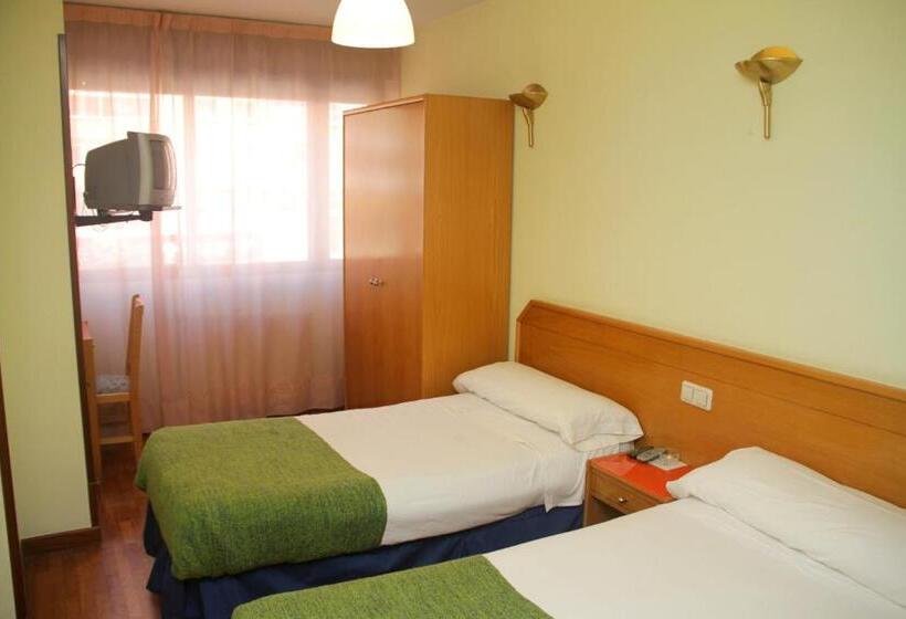 اتاق استاندارد, Hostal Arlanzón