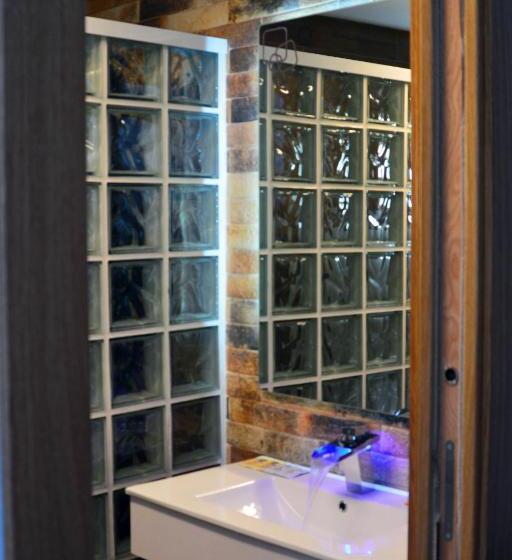 غرفة ديلوكس مزودة بشرفة, Hostal Restaurante La Mancha