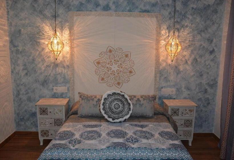 Номер Deluxe с Балконом, Hostal Restaurante La Mancha